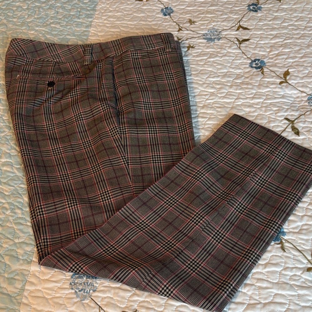 GAP Women’s Slim Cropped Plaid Pants -Brown, Tan & Pink Size 6 Stretch - Picture 2 of 10